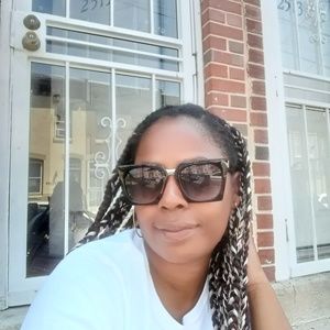 Meet your Posher, Rasheta